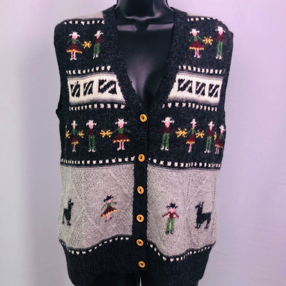 Made in Peru, 100% Alpaca sleeveless sweater